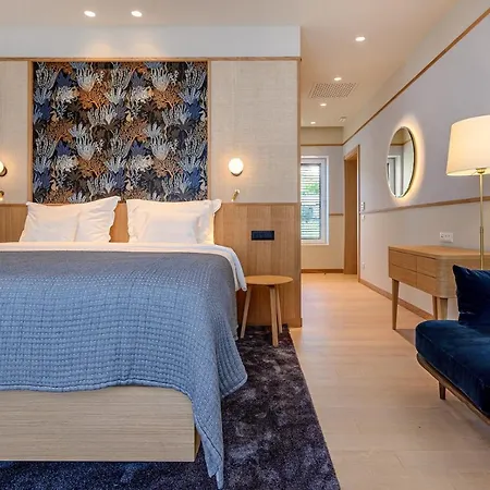 Luxury Hvar Deluxe Palace 1 With Heated Pool, Gym And Sauna 흐바르