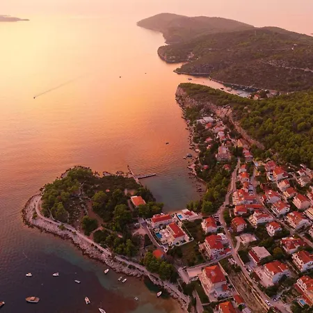 Luxury Hvar Deluxe Palace 1 With Heated Pool, Gym And Sauna *