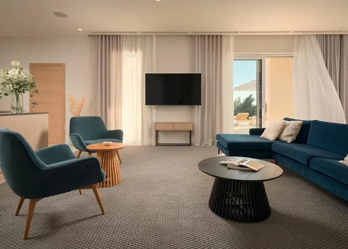 Luxury Hvar Deluxe Palace 1 With Heated Pool, Gym And Sauna フヴァル